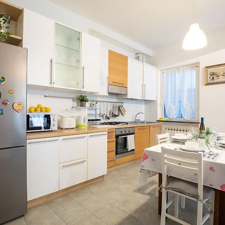 Casa Adriana Lejlighed Riomaggiore Eksteriør billede